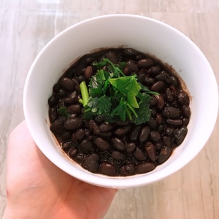 ヴィーガン　メキシカン風黒豆の煮物